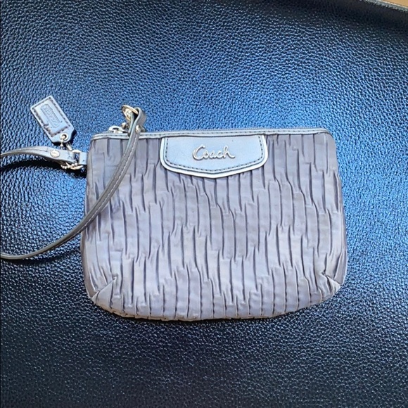 Coach wristlet - Picture 1 of 7